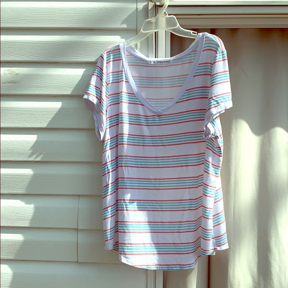 Maurice’s Size 0 Comfortable Tee